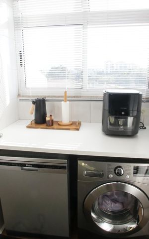 Apartamento à venda com 60m², 2 quartos e 1 vagaÁrea de Serviço