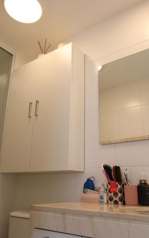Apartamento à venda com 85m², 2 quartos e 1 vagaBanheiro da suíte