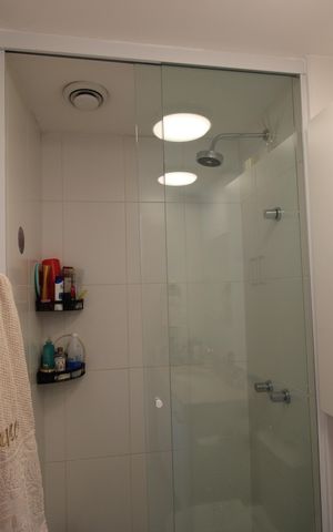 Apartamento à venda com 85m², 2 quartos e 1 vagaBanheiro da suíte