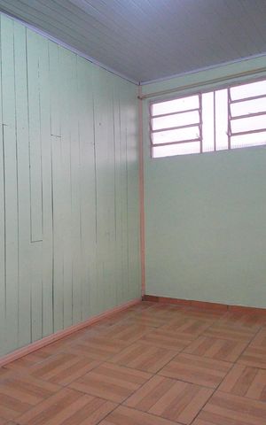 Casa para alugar com 60m², 2 quartos e 1 vagaSala/Cozinha