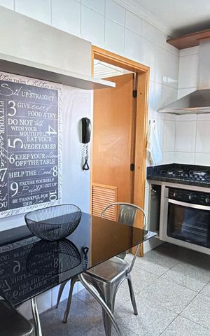 Apartamento à venda com 127m², 3 quartos e 3 vagas