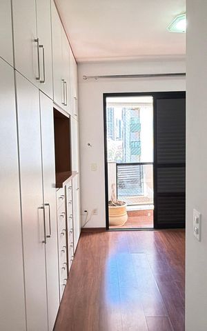 Apartamento à venda com 127m², 3 quartos e 3 vagas