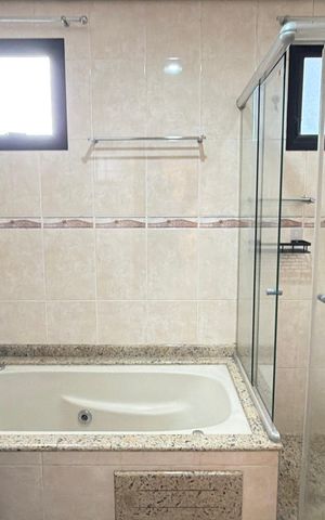 Apartamento à venda com 127m², 3 quartos e 3 vagas