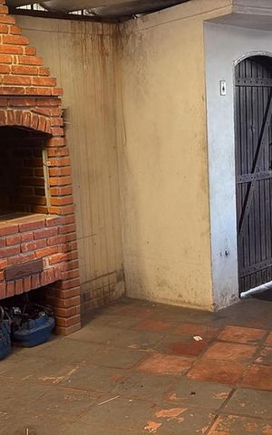 Casa à venda com 125m², 2 quartos e 2 vagasÁrea externa
