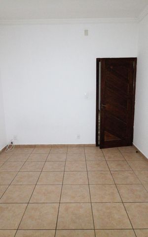 Casa para alugar com 170m², 2 quartos e 2 vagasQuarto 1
