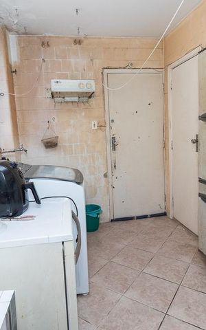 Apartamento à venda com 155m², 3 quartos e 1 vaga Apartamento à venda com 155m², 3 quartos e 1 vagaÁrea de Serviço