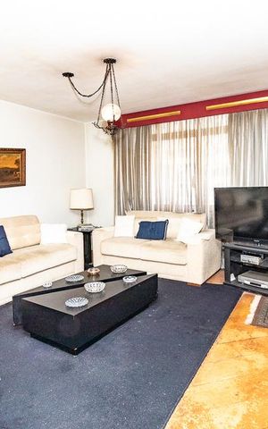 Apartamento à venda com 155m², 3 quartos e 1 vaga Apartamento à venda com 155m², 3 quartos e 1 vagaSala