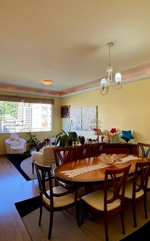 Apartamento à venda com 120m², 3 quartos e 1 vaga