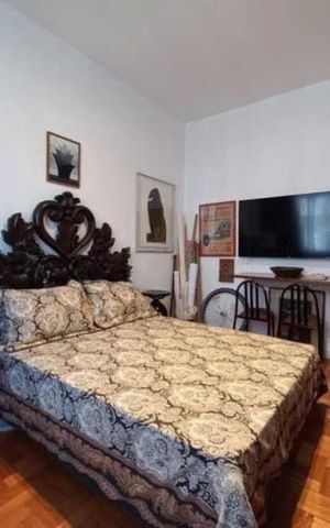 Apartamento à venda com 130m², 2 quartos e 1 vaga Apartamento à venda com 130m², 2 quartos e 1 vagaQuarto