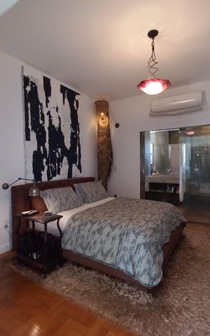 Apartamento à venda com 130m², 2 quartos e 1 vaga Apartamento à venda com 130m², 2 quartos e 1 vagaQuarto