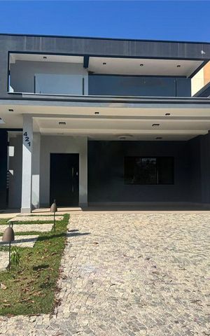 Casa à venda com 236m², 3 quartos e 2 vagas