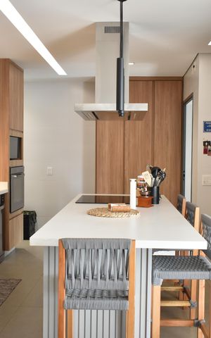 Apartamento à venda com 130m², 3 quartos e 2 vagasCozinha
