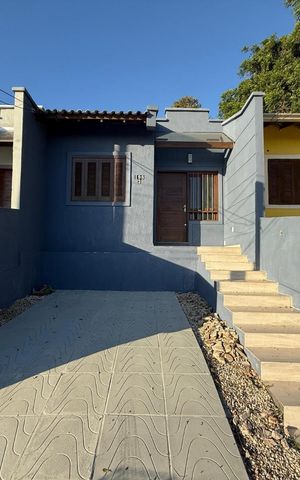 Casa para alugar com 55m², 2 quartos e 1 vaga Casa para alugar com 55m², 2 quartos e 1 vagaFachada