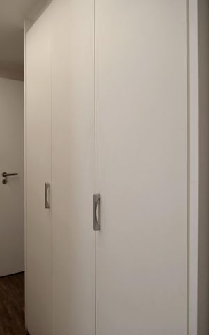 Apartamento para alugar com 215m², 3 quartos e 4 vagasArmário Corredor Íntimo