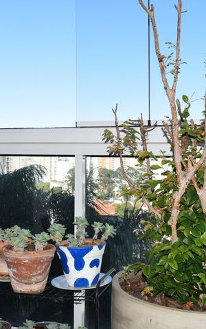 Apartamento para alugar com 215m², 3 quartos e 4 vagasVaranda da Suíte