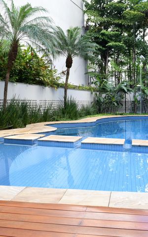Apartamento para alugar com 215m², 3 quartos e 4 vagasPiscina