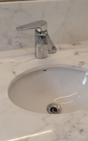 Apartamento para alugar com 215m², 3 quartos e 4 vagasBanheiro
