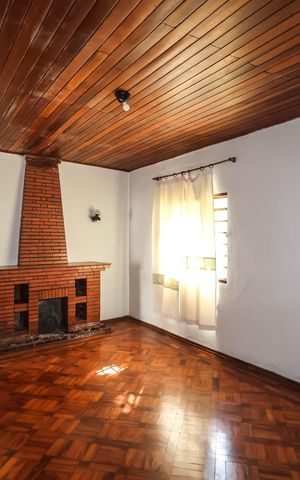 Casa à venda com 200m², 3 quartos e 1 vagaSala