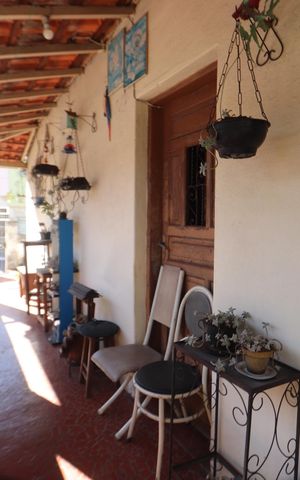 Casa à venda com 192m², 2 quartos e 3 vagasQuintal e Jardim