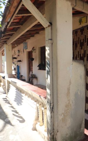 Casa à venda com 192m², 2 quartos e 3 vagasQuintal e Jardim