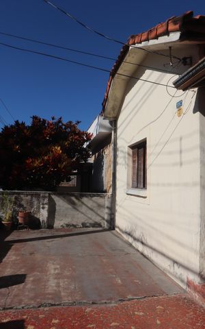 Casa à venda com 192m², 2 quartos e 3 vagasQuintal e Jardim