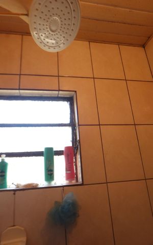Casa à venda com 192m², 2 quartos e 3 vagasBanheiro