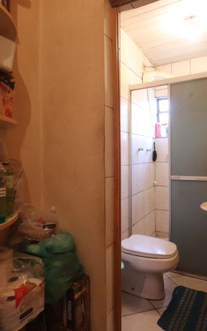 Casa à venda com 192m², 2 quartos e 3 vagasBanheiro