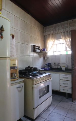Casa à venda com 192m², 2 quartos e 3 vagasCozinha