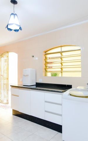 Casa à venda com 245m², 4 quartos e 4 vagasÁrea de Serviço