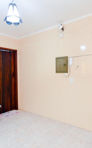 Casa à venda com 245m², 4 quartos e 4 vagasÁrea de Serviço