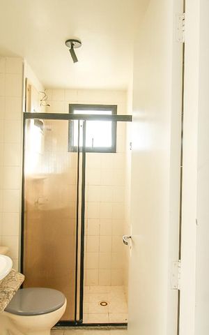 Apartamento para alugar com 46m², 2 quartos e 1 vaga Apartamento para alugar com 46m², 2 quartos e 1 vagaBanheiro