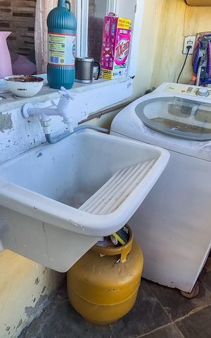 Casa à venda com 60m², 2 quartos e sem vagaÁrea de Serviço