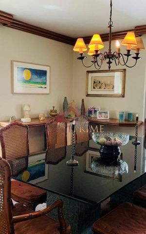Apartamento à venda com 332m², 5 quartos e 4 vagas