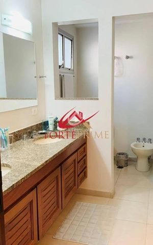 Apartamento à venda com 332m², 5 quartos e 4 vagas