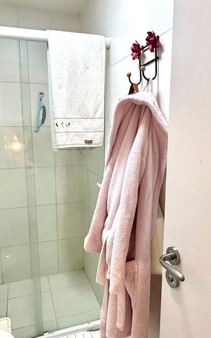 Apartamento para alugar com 59m², 2 quartos e 1 vaga Apartamento para alugar com 59m², 2 quartos e 1 vagaBanheiro da Suíte