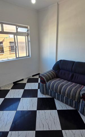 Apartamento para alugar com 40m², 1 quarto e sem vaga Apartamento para alugar com 40m², 1 quarto e sem vagaSala