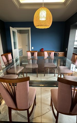 Apartamento para alugar com 350m², 4 quartos e 3 vagas Apartamento para alugar com 350m², 4 quartos e 3 vagasSala de Jantar