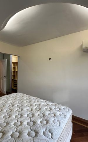 Apartamento para alugar com 350m², 4 quartos e 3 vagas Apartamento para alugar com 350m², 4 quartos e 3 vagasSuíte 3