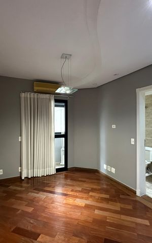Apartamento para alugar com 350m², 4 quartos e 3 vagas Apartamento para alugar com 350m², 4 quartos e 3 vagasSuíte 1