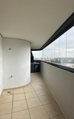 Apartamento para alugar com 350m², 4 quartos e 3 vagas Apartamento para alugar com 350m², 4 quartos e 3 vagasVaranda da Sala