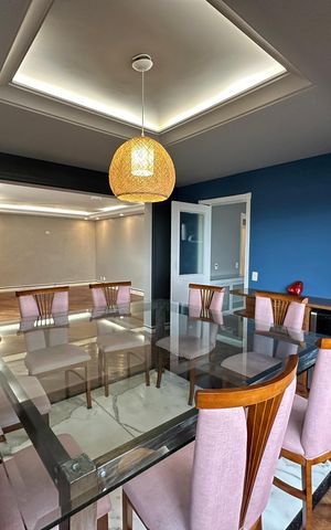 Apartamento para alugar com 350m², 4 quartos e 3 vagas Apartamento para alugar com 350m², 4 quartos e 3 vagasSala de Jantar