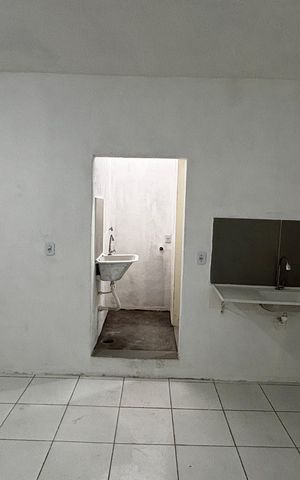 Casa para alugar com 20m², 1 quarto e sem vaga Casa para alugar com 20m², 1 quarto e sem vagaStudio
