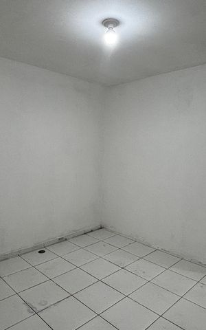 Casa para alugar com 20m², 1 quarto e sem vaga Casa para alugar com 20m², 1 quarto e sem vagaStudio