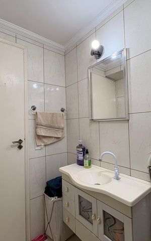 Apartamento à venda com 64m², 2 quartos e 1 vaga Apartamento à venda com 64m², 2 quartos e 1 vagaBanheiro