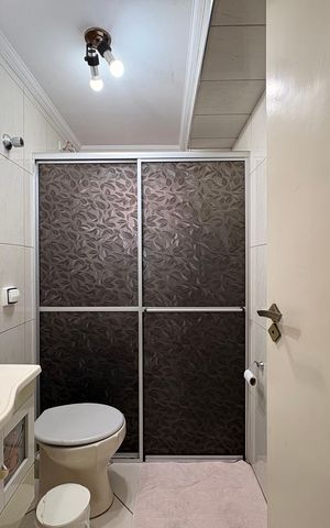 Apartamento à venda com 64m², 2 quartos e 1 vaga Apartamento à venda com 64m², 2 quartos e 1 vagaBanheiro