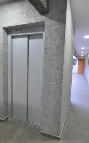 Apartamento à venda com 35m², 2 quartos e sem vagaElevador