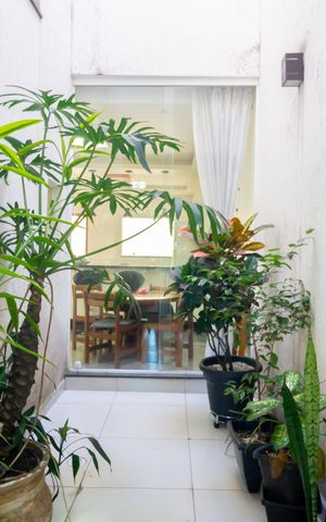 Casa à venda com 145m², 3 quartos e 4 vagas