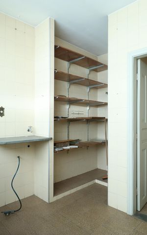 Apartamento à venda com 91m², 2 quartos e sem vagaÁrea e banheiro de Serviço 