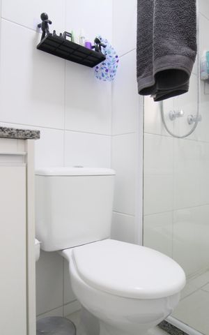 Apartamento à venda com 64m², 2 quartos e 2 vagasBanheiro 