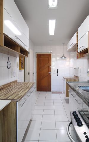 Apartamento à venda com 88m², 2 quartos e 1 vagaCozinha